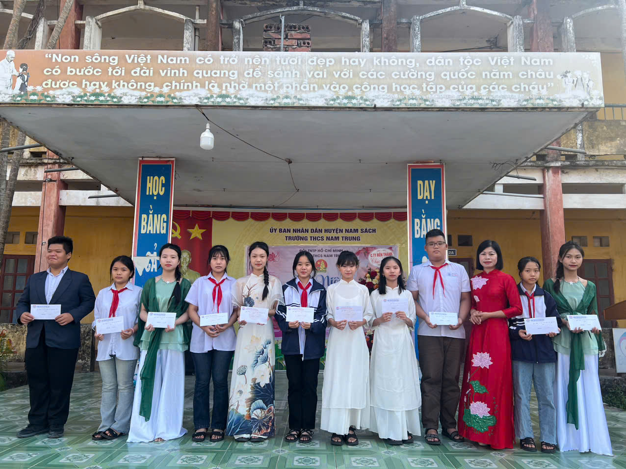 z6050428781637 f0ff7db7c441171c3a46e26b90475603