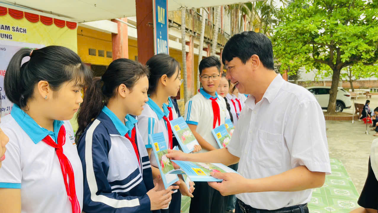 z6526041288472 3be5be036ffb2a6572f5896343ba8d3e