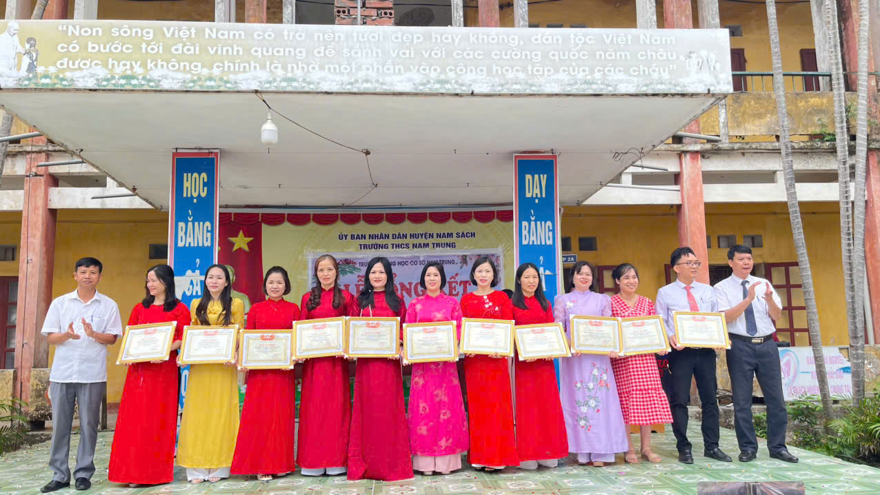 z6640542260939 5f0a1a19553bfd66fefd5a331310c90b